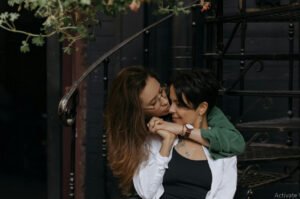 🏆 Attitude Shayari 2 Line –🚪 Sad & Breakup for Facebook